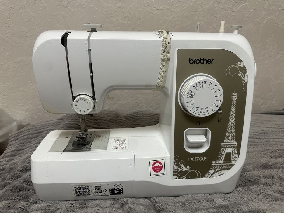 Швейшая машинка механическая brother lx1700s