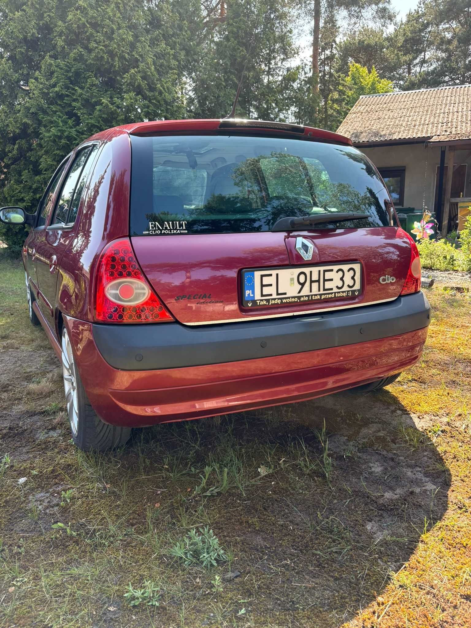 Renault Clio 2 1.6 16V Initiale Paris