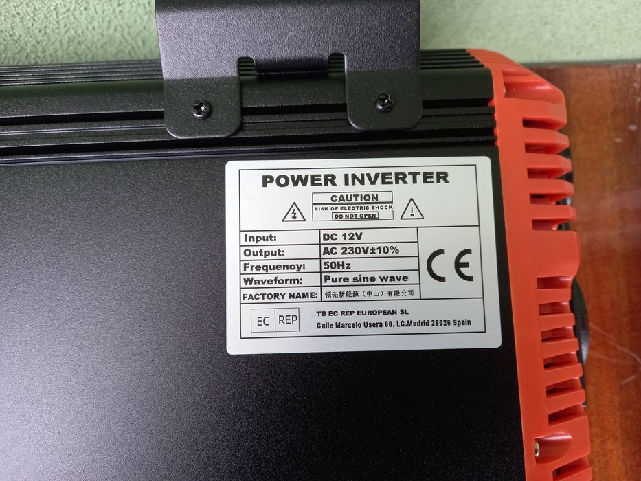 Фирменный мощный инвертор FCHAO KSC-3000W с 12Vна220V чистая синусоида