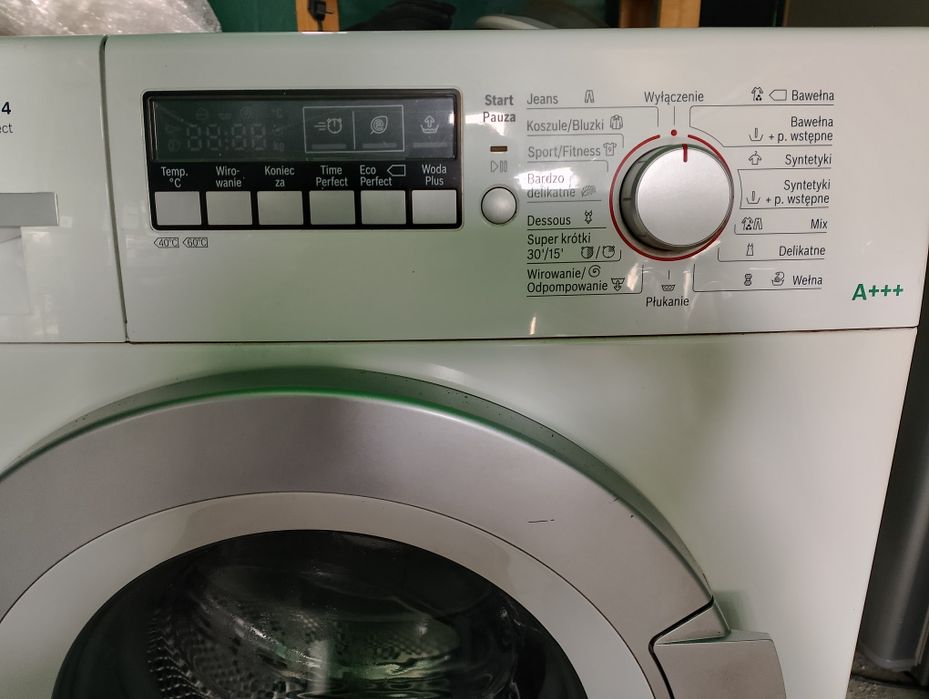 Bosch 6 kg slim stan bdb.