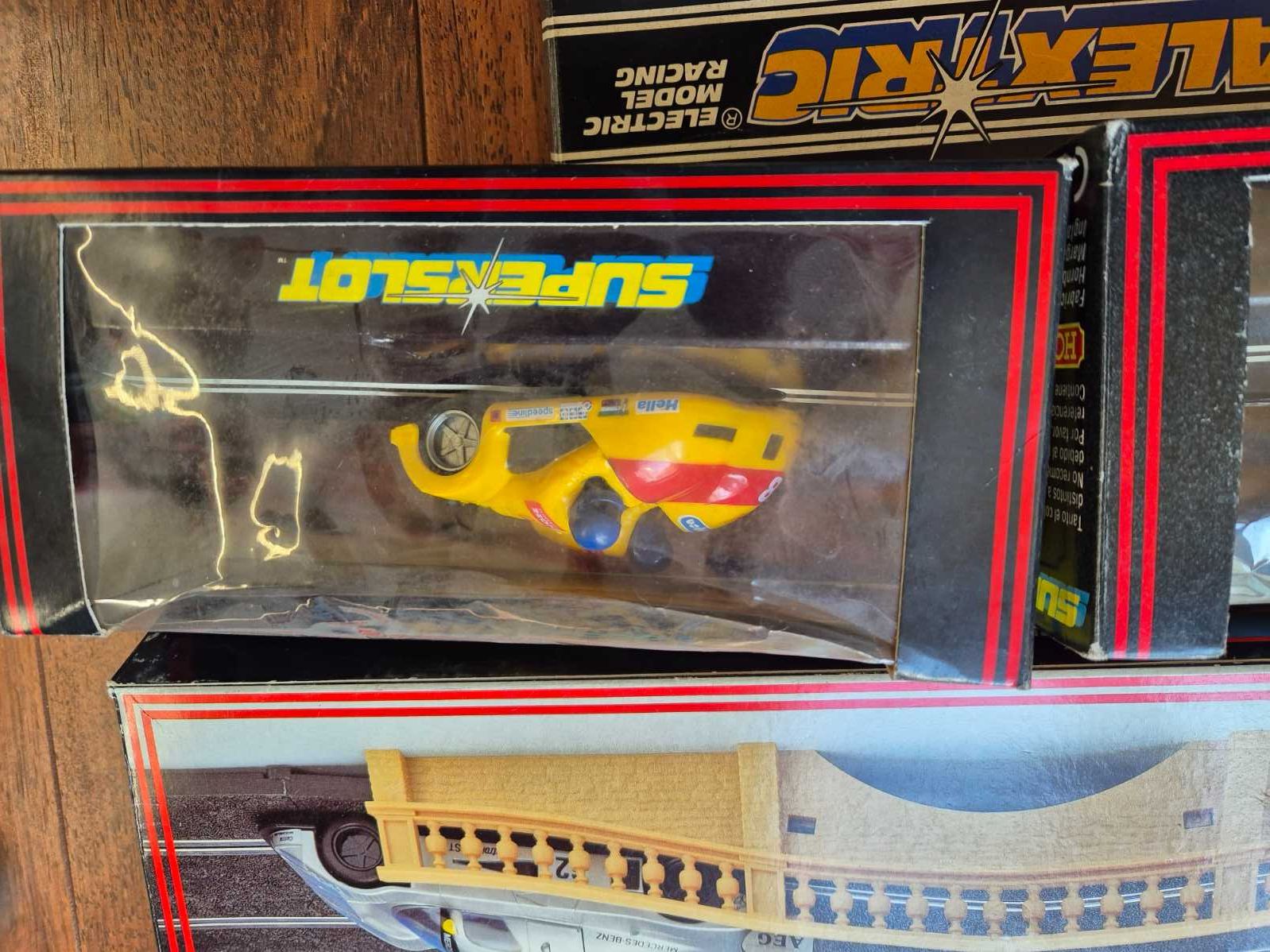 Conjunto vintage Scalextric e superslot