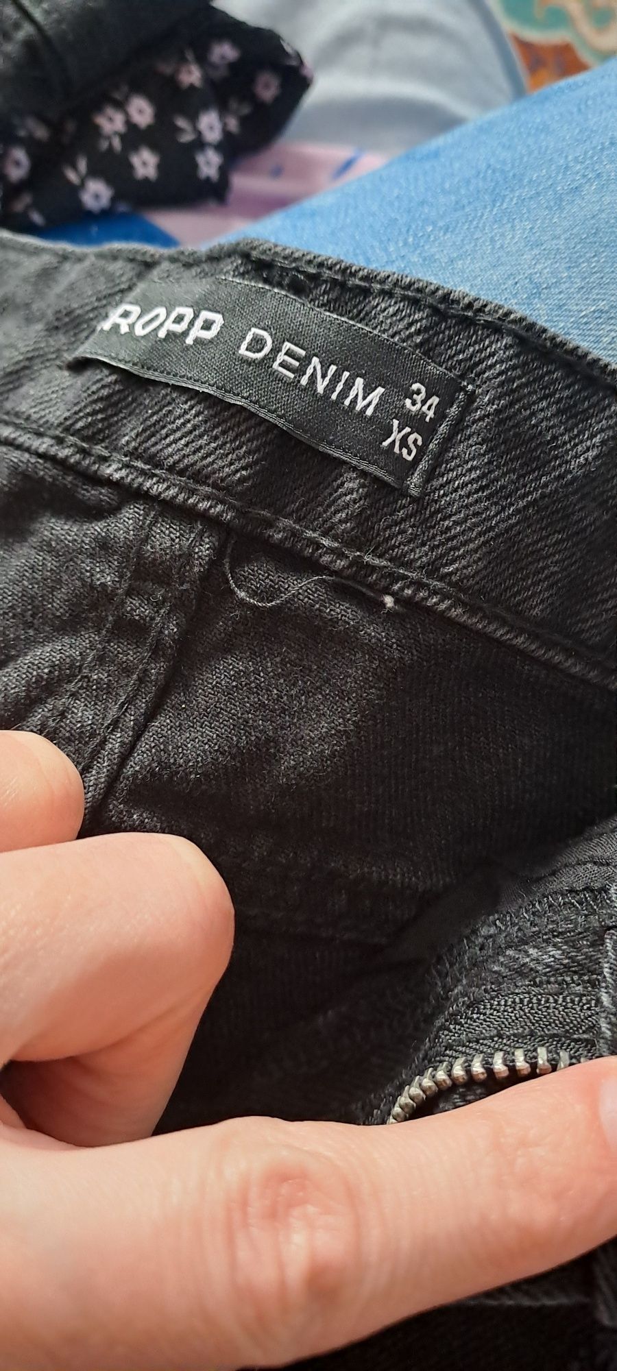 Spodenki jeans. Rozmiar XS