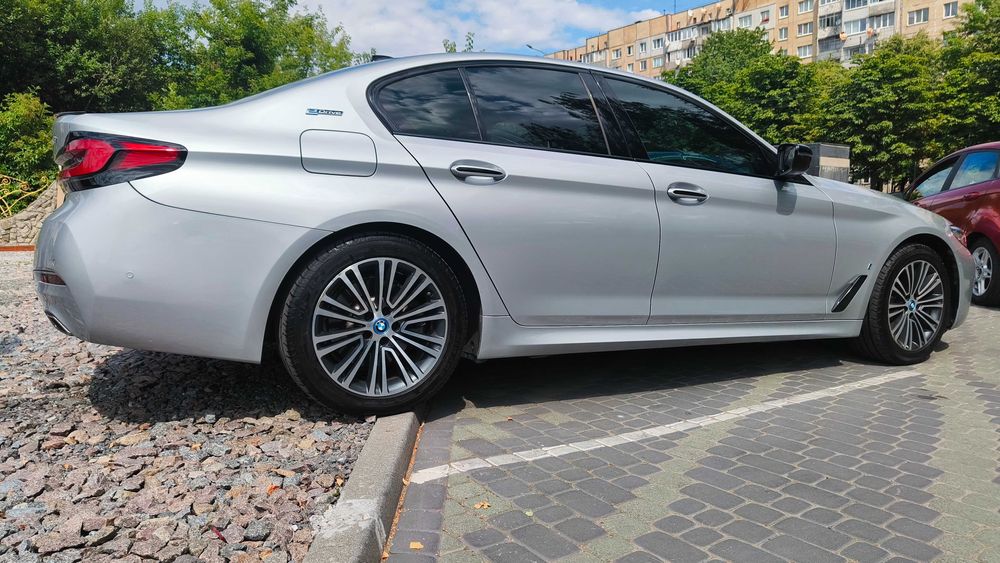 BMW g30 2018 plugin