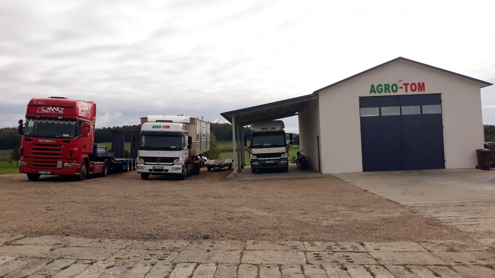 Tani transport  usługi transportowe  maszyny rolnicze kombajnów