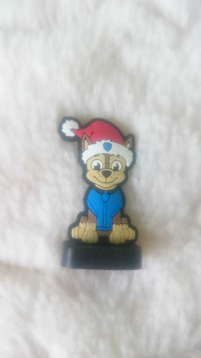 Chase, Psi Patrol - nowa figurka, czarna podstawa, sprzedam/zamienię