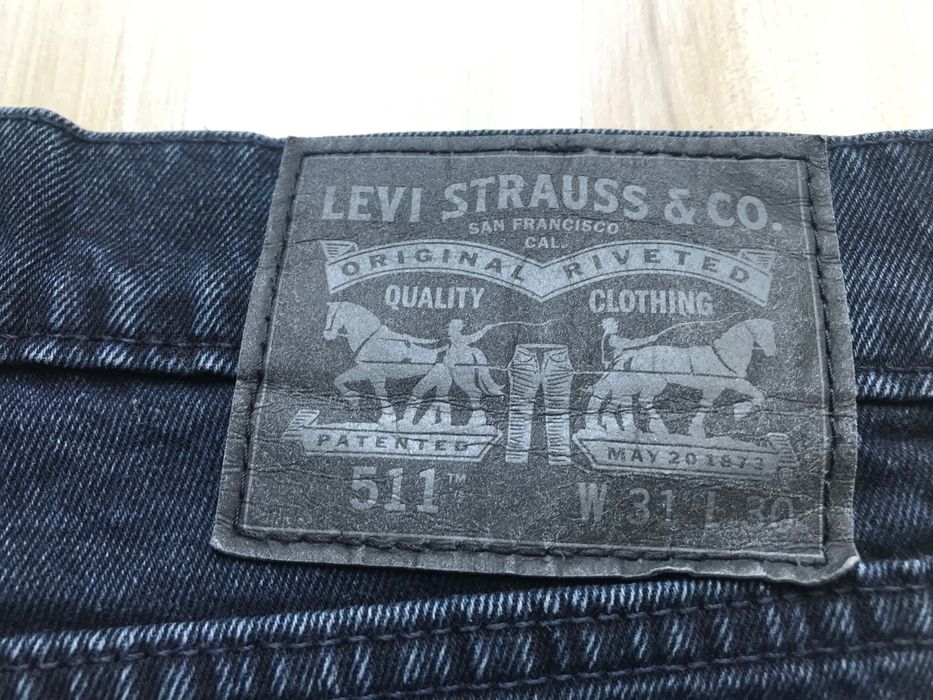 Spodnie marki LEVI STRAUSS rozmiar na metce 31x30 511