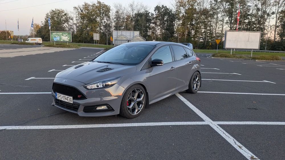 Ford Focus Rezerwacja Focus ST 2.0 TDCi 225km/450nm wydech eibach spoiler RS