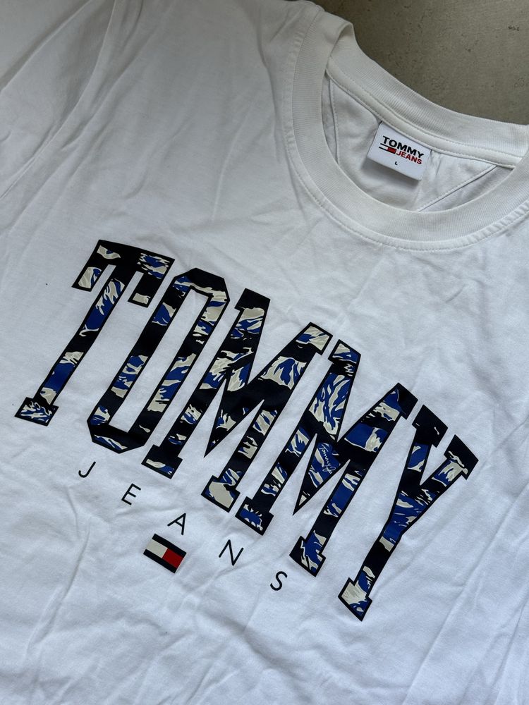 Нова чоловіча футболка Tommy Hilfiger біла з лого