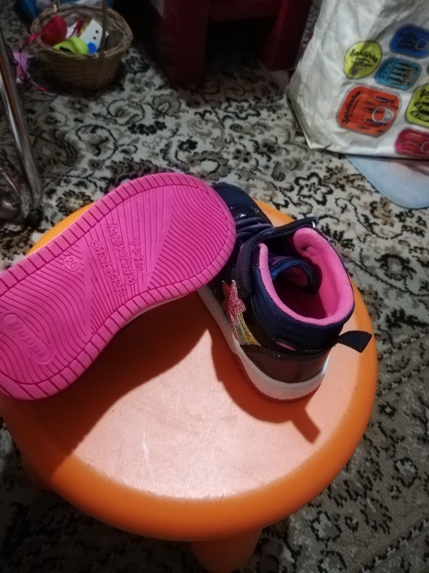 Sapatilha bota em velcro e cordão BEPPI