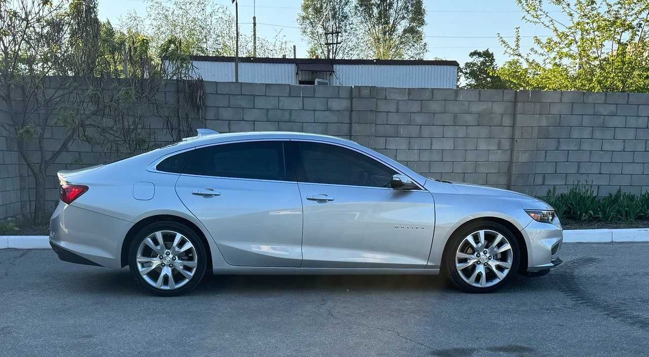 Продам Chevrolet Malibu Hybrid. 2017рік.
