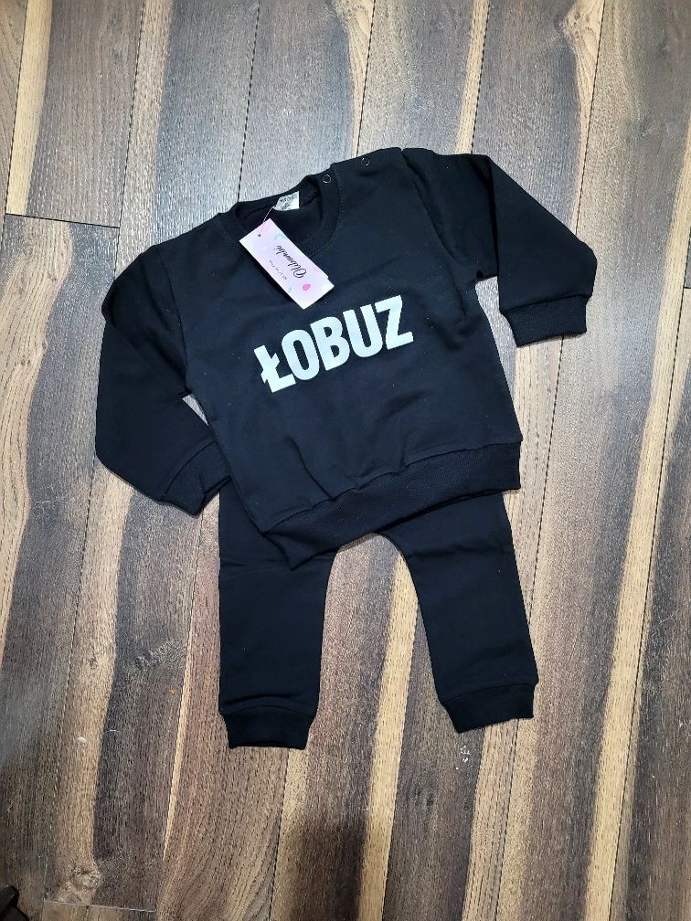 Dres 68 łobuz czarny bluza + spodnie baggy Olibambi