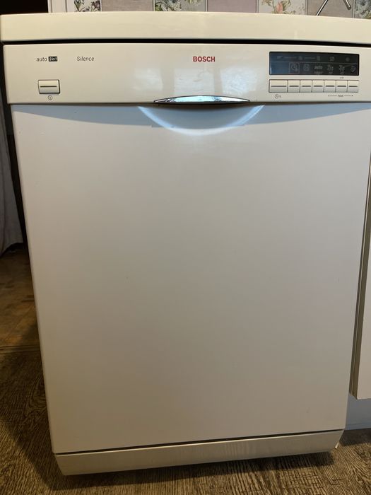 Посудомийка Bosh SGS 47 M72 EU/73
