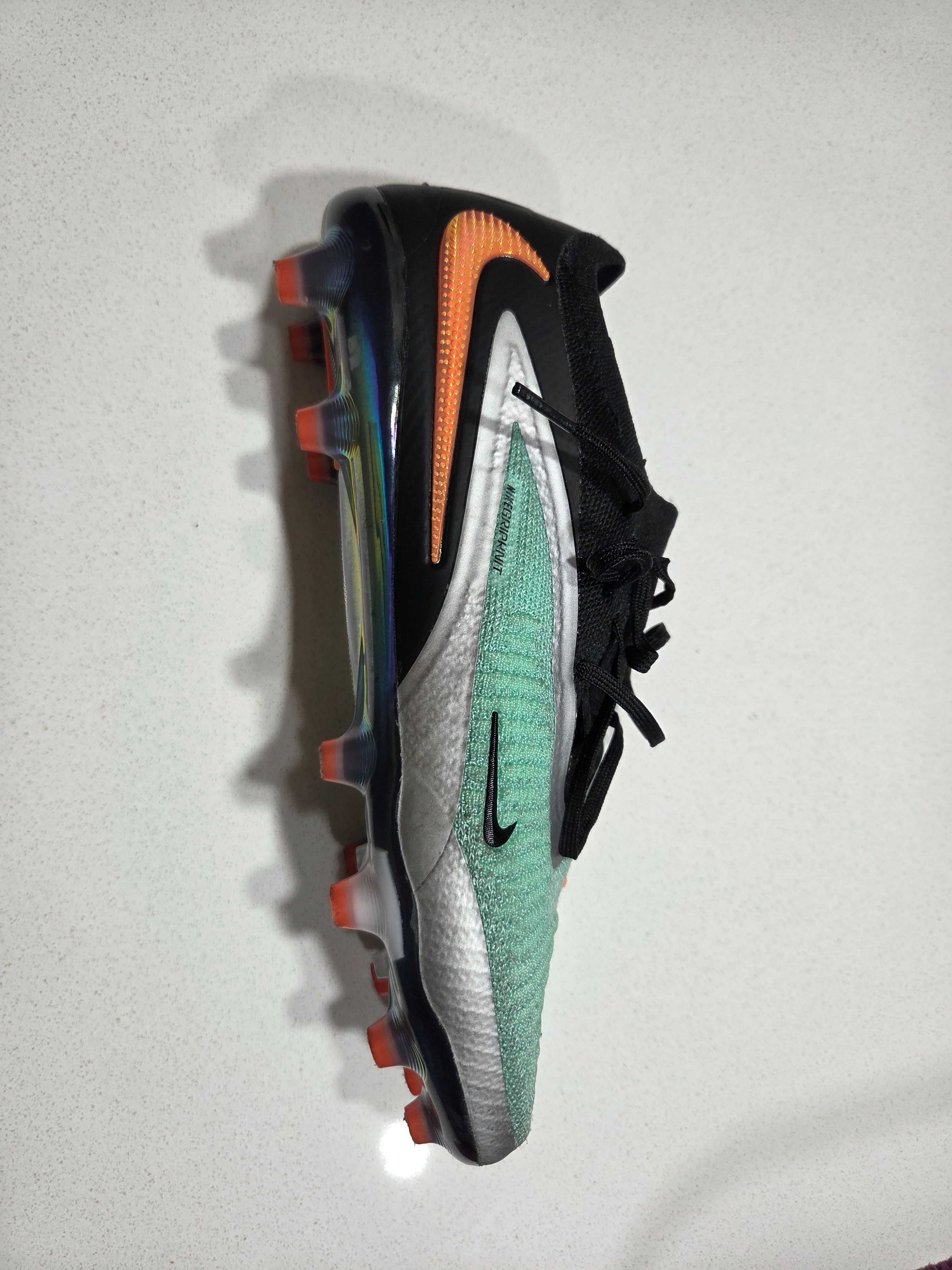 Chuteiras Nike Phantom 6 Low Elite AG