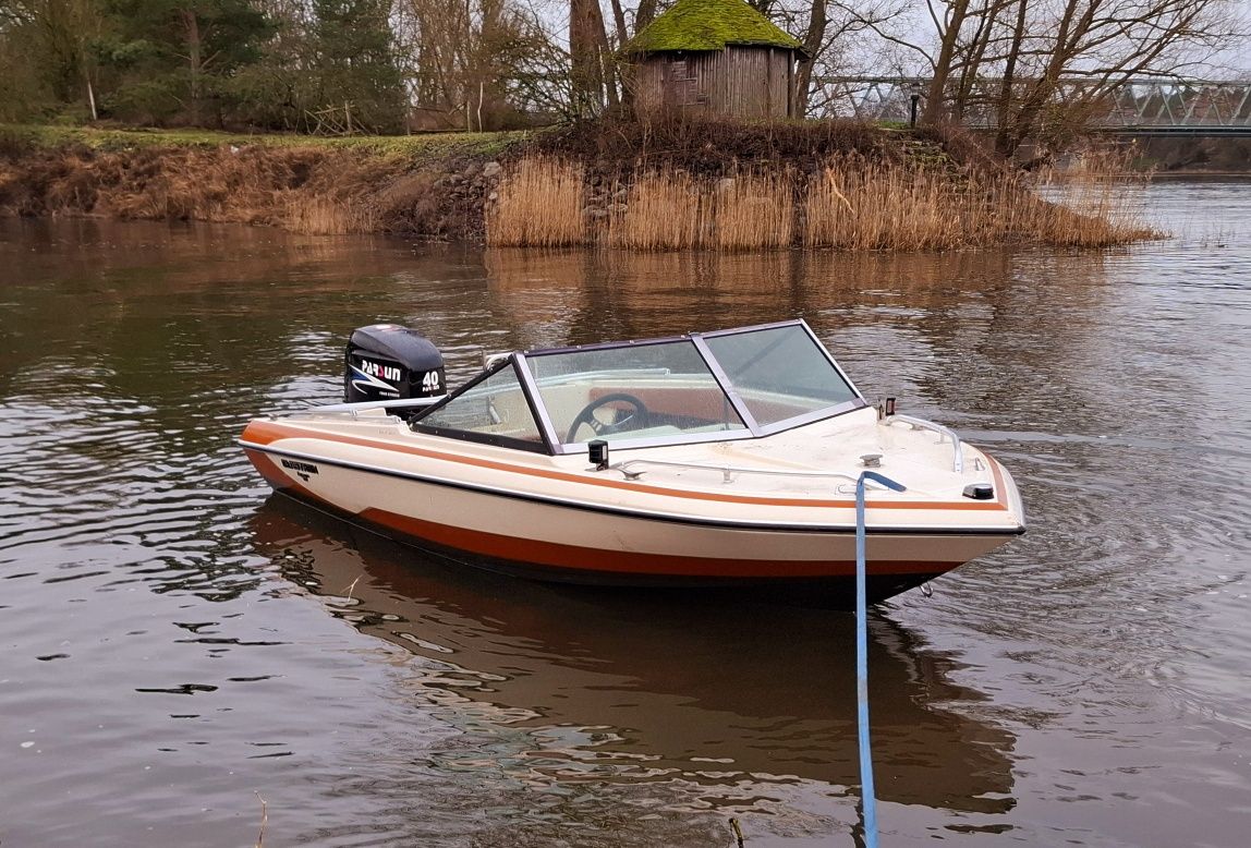 Motorówka Glastron ss v 144, Parsun 40