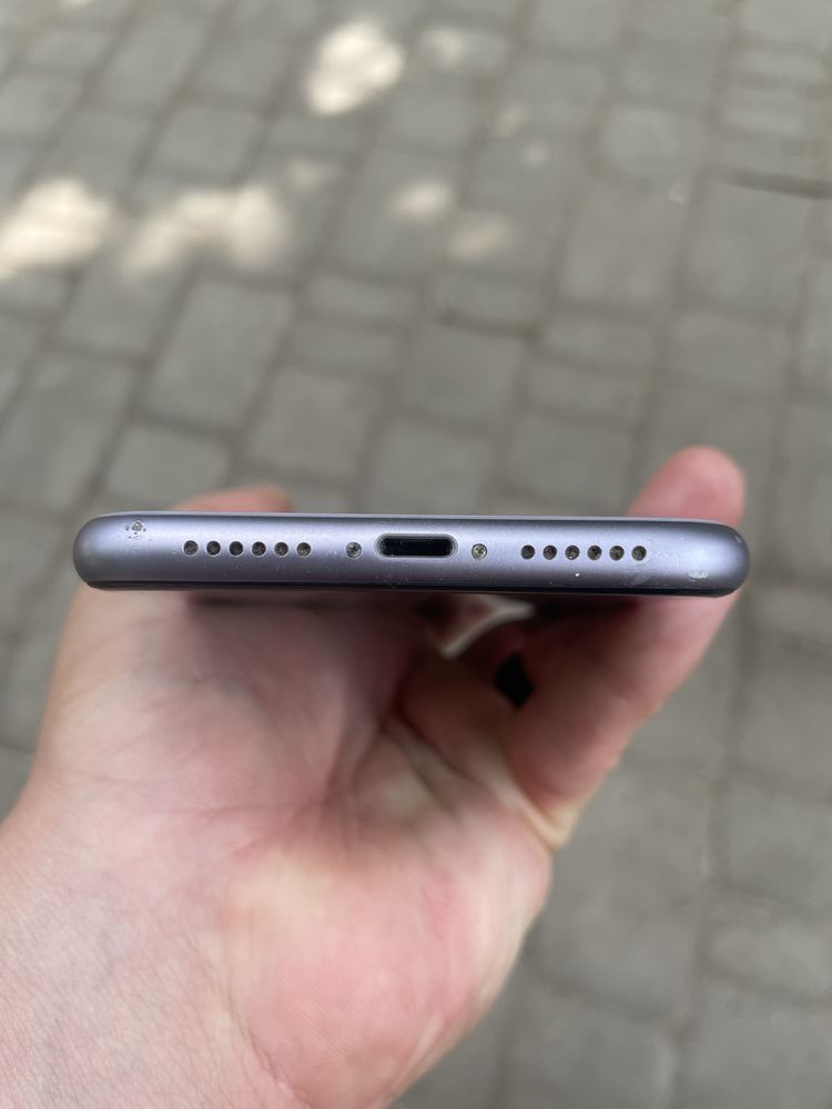 Iphone 11 64gb pupure neverlock состояние хоошее не разбирался
