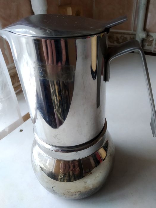 Гейзерная большая кофеварка