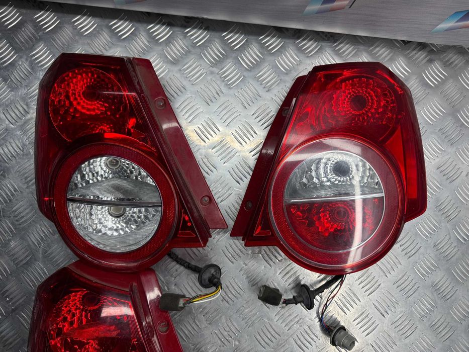 Фонарь задний правый Стоп Aveo T255  хетчбек