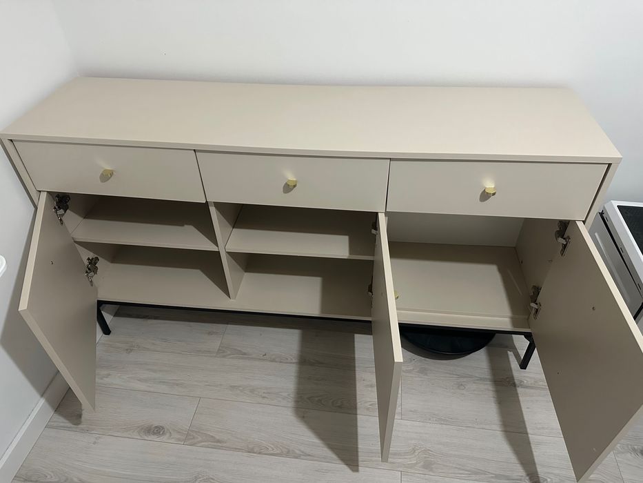 Komoda trzydrzwiowa vintage