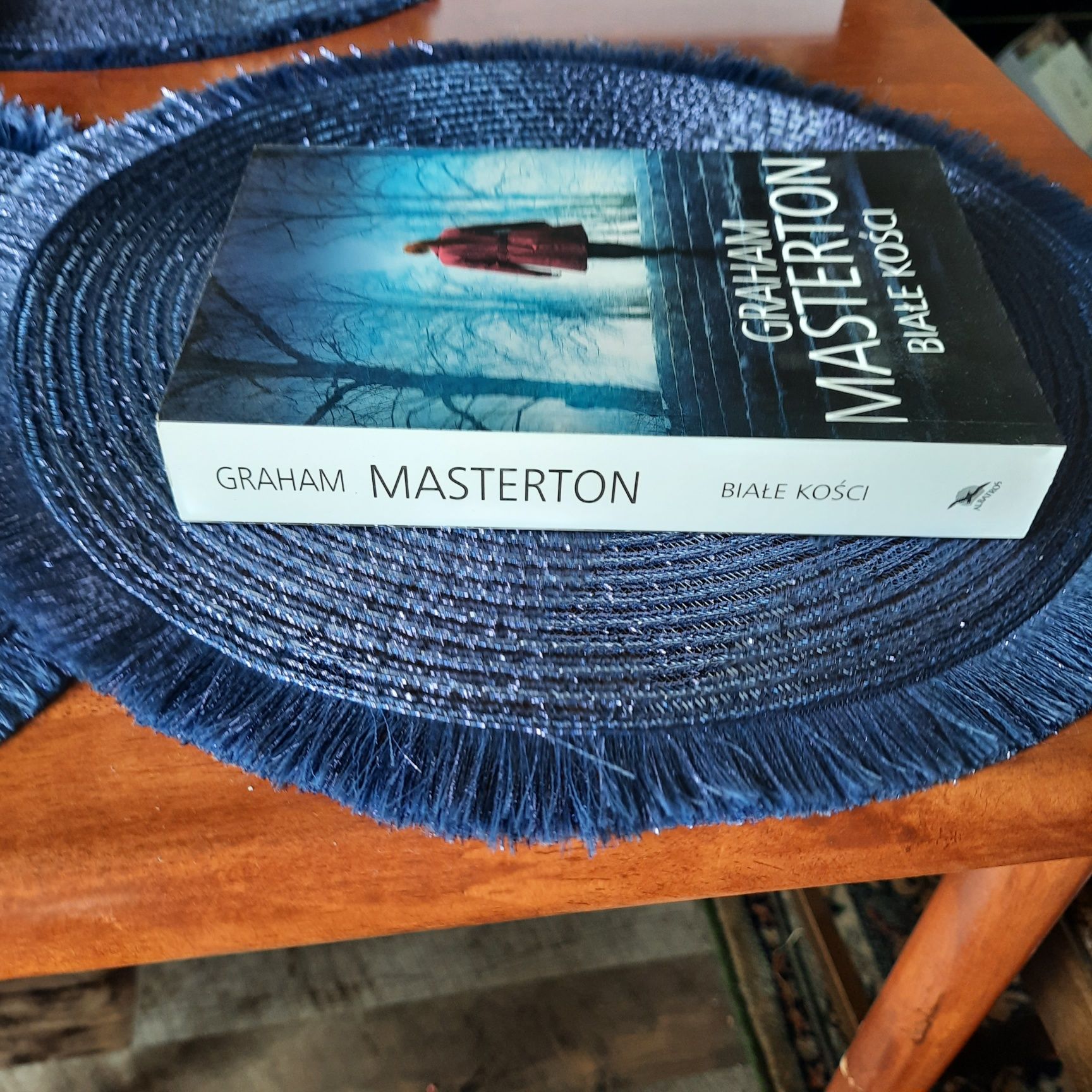 "Białe kości" Graham Masterton z autografem autora