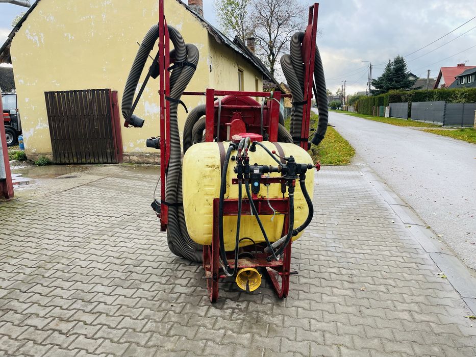 Opryskiwacz turbinowy Hardi do truskawek ( sadowniczy)