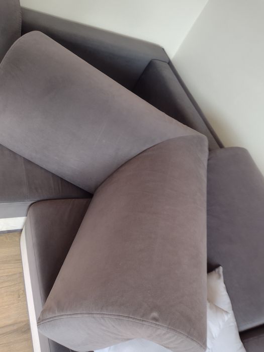 Sofa narożna w bardzo dobrym stanie z Agata Meble