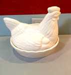 Kura,kurka porcelanowa
