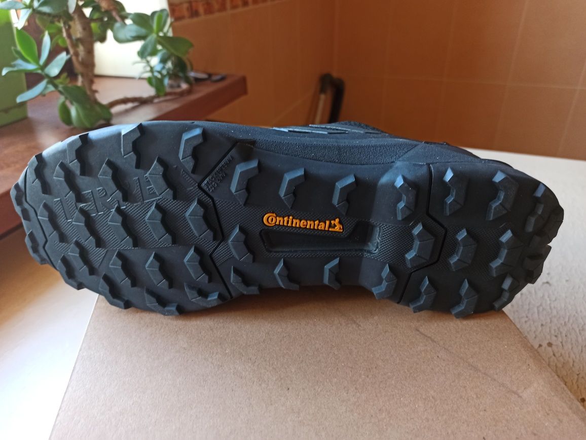 Трекінгові  кросівки Adidas Terrex A×4 44р(29см)