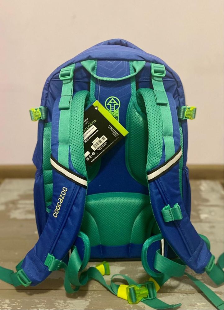 Рюкзак новый для школьников 2-5 класс