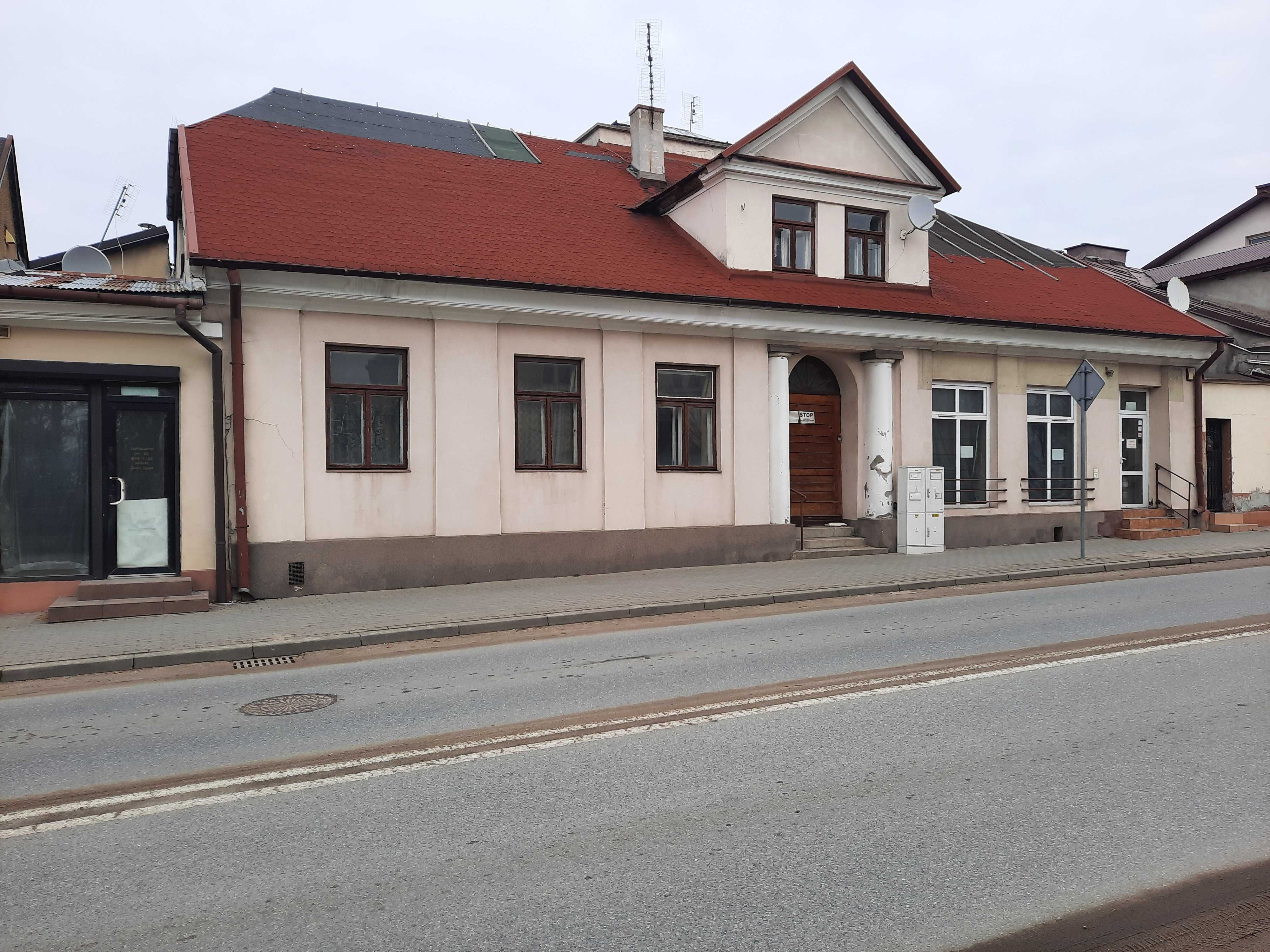 Nieruchomość gruntowa wraz z budynkiem w centrum Buska-Zdroju