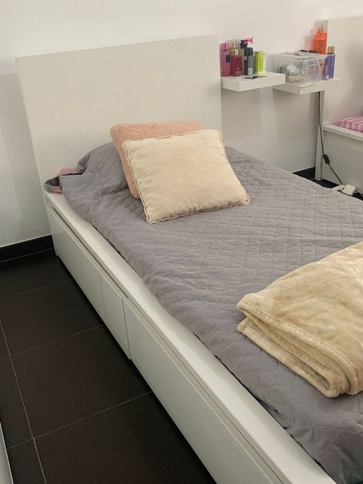 Cama de solteiro Ikea