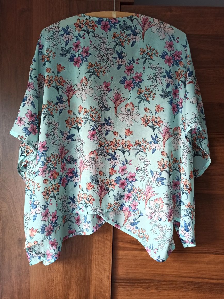 Narzutka tally weijl 40 L s m xl w kwiaty kwiecista