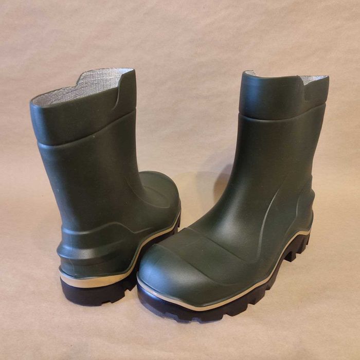 Гумові чоловічі напівчоботи