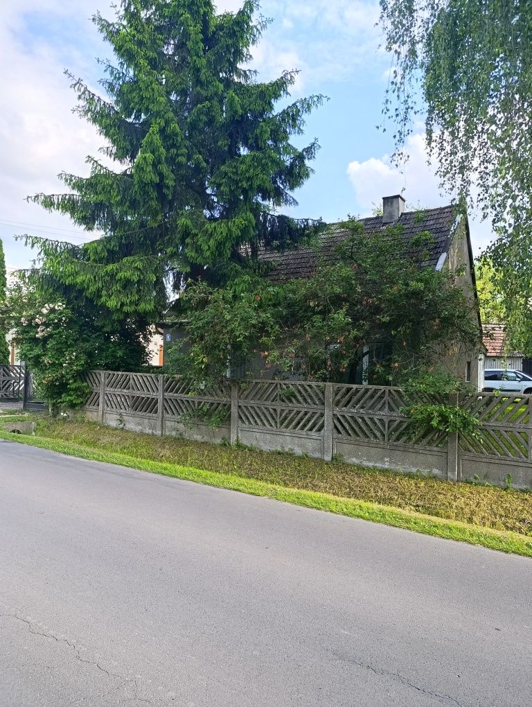 Siedlisko,dom  .1.4ha ziemi
