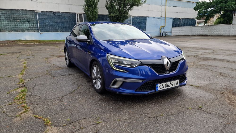 Renault Megane IV GT 1.6 TCE 205 EDC