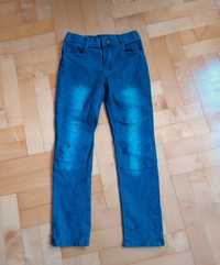 Spodnie jeans r.134