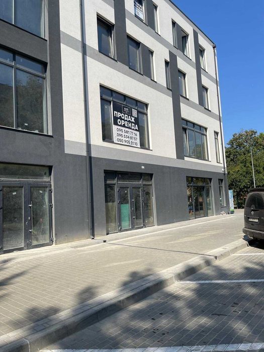 Продаж приміщення в Луцьку на четвертому  поверсі.