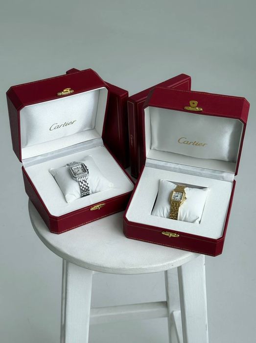 Годинник Cartier в двох кольорах