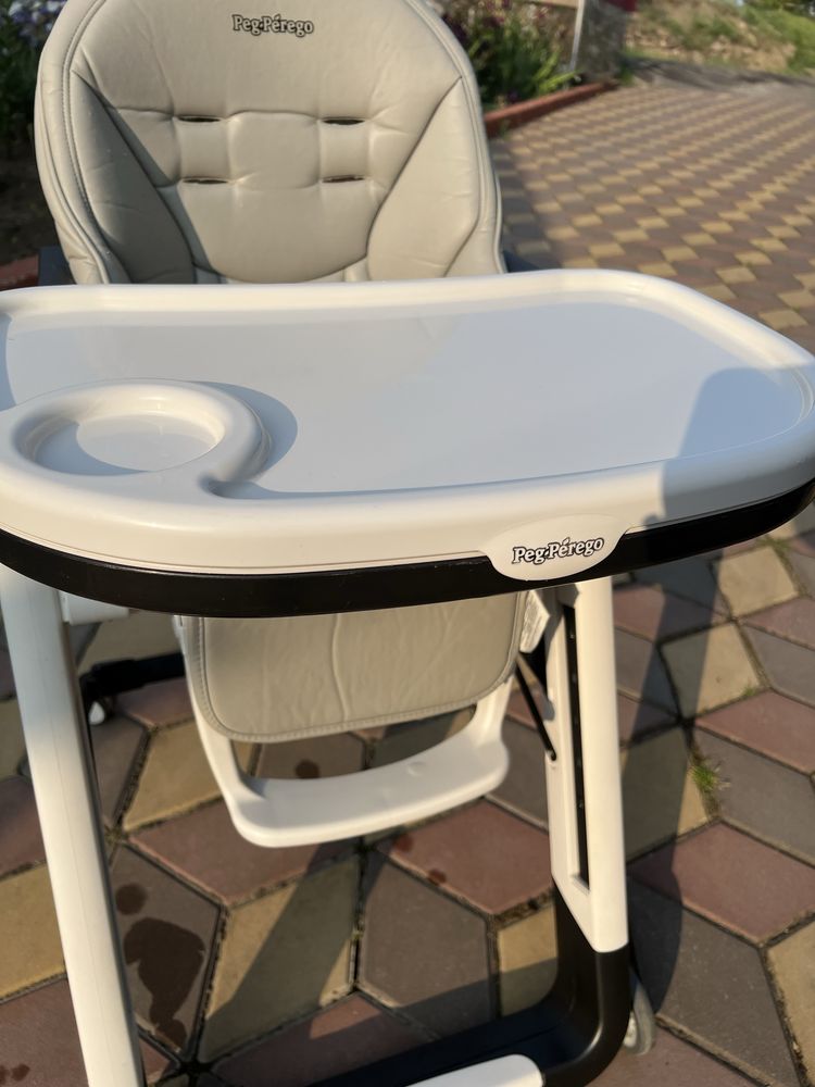Стульчик для годування Peg Perego Siesta