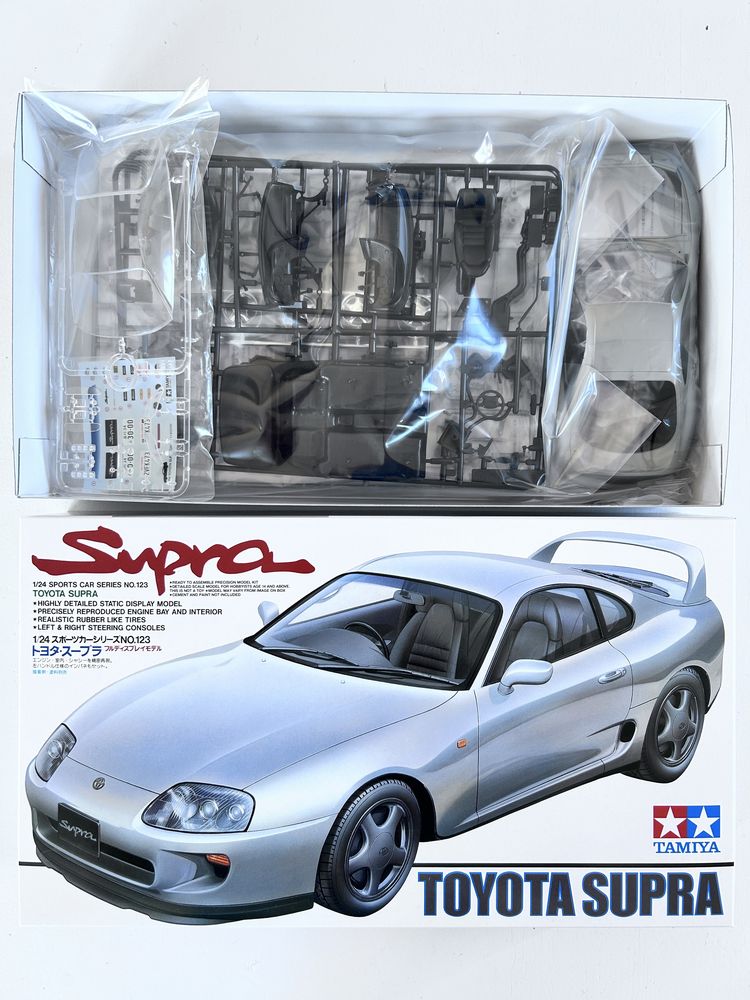 Samochód Toyota Supra model do sklejania Tamiya 24123