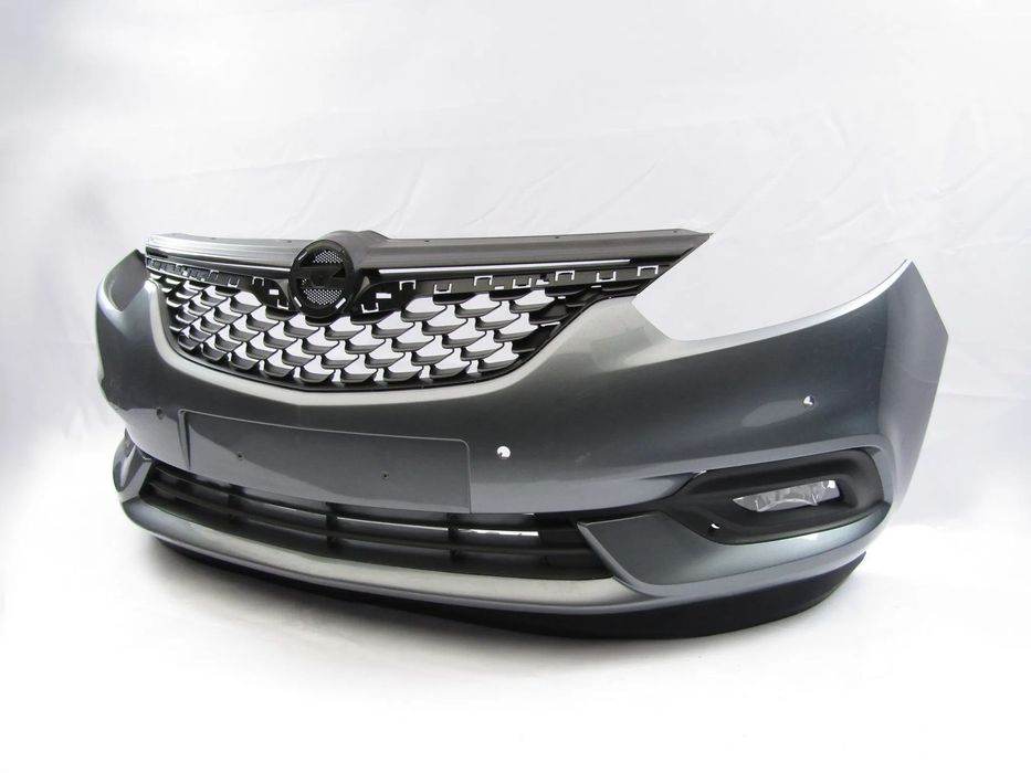 Zderzak przedni Opel Zafira C FL 16 - 19  Pdc-4  + Atrapa Kod lakieru 10B