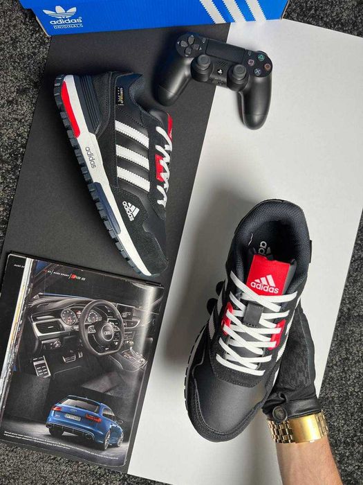 Чоловічі кросівки Adidas ZX 700 Cordura Black White Red замша чорні