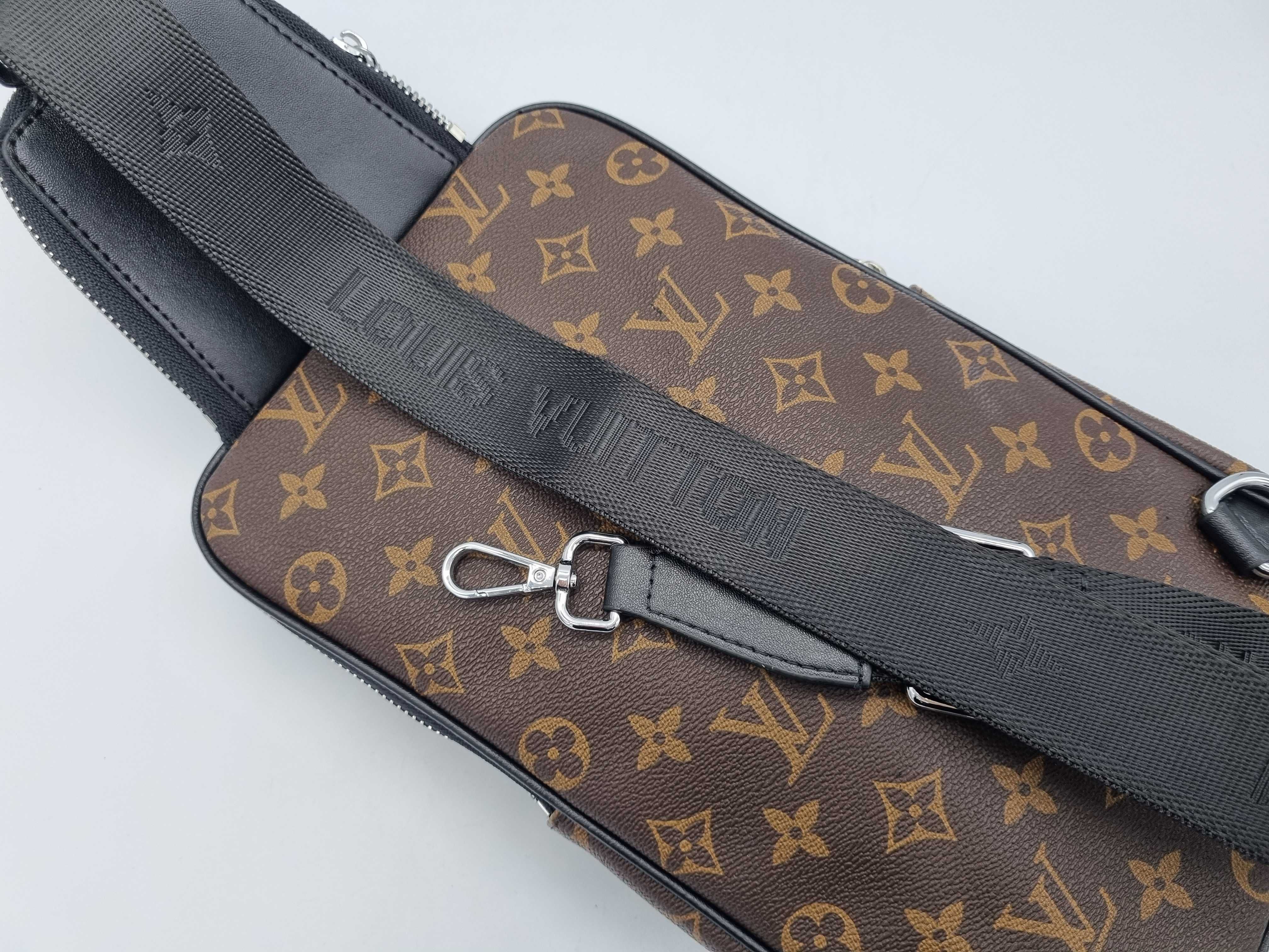 Нагрудна сумка слінг Louis Vuitton. сумка нагрудная LV