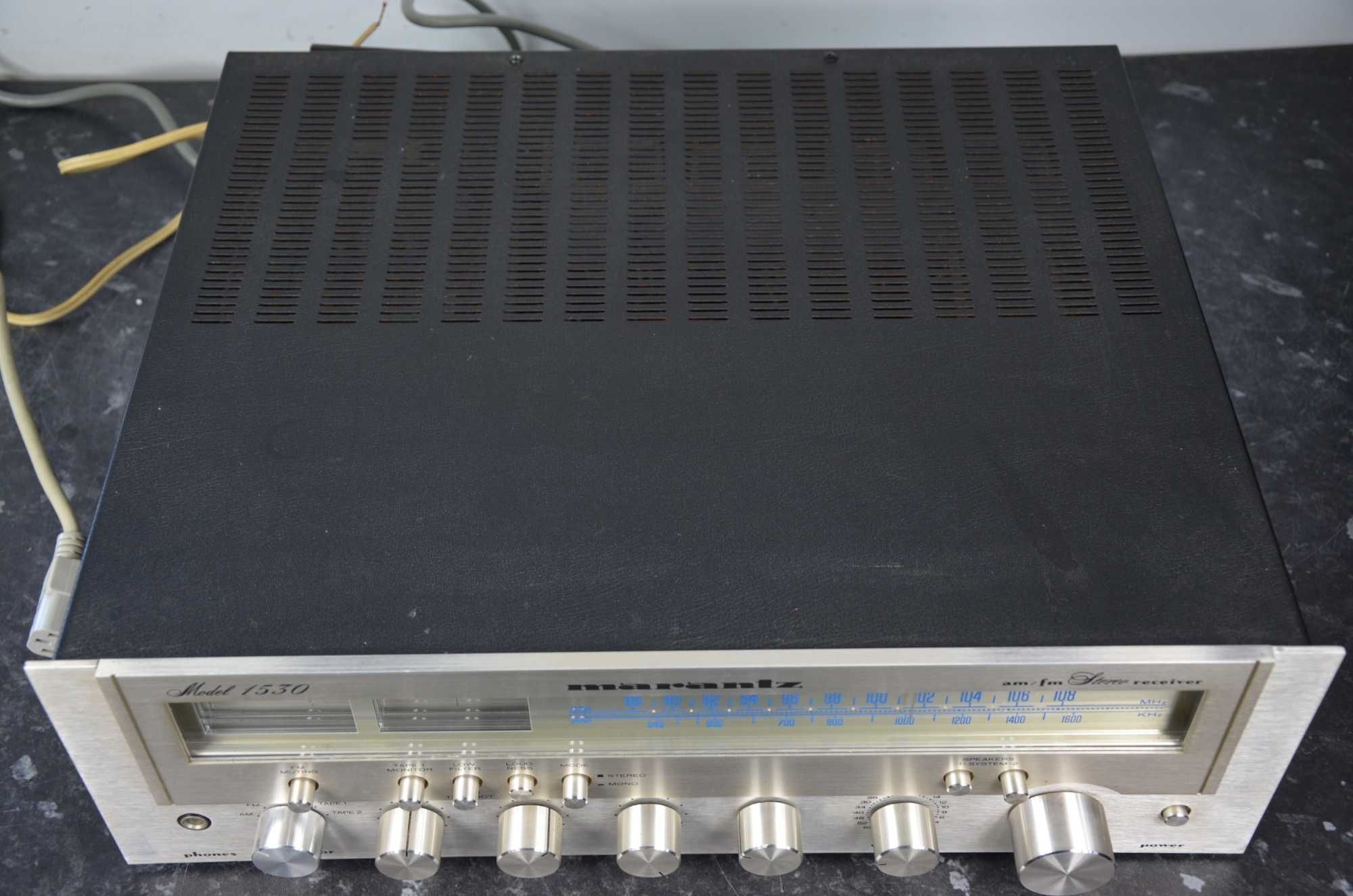 Amplituner Marantz Model 1530 stero srebrny vintage