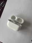 Etui ładujące oryginalne Airpods pro 2
