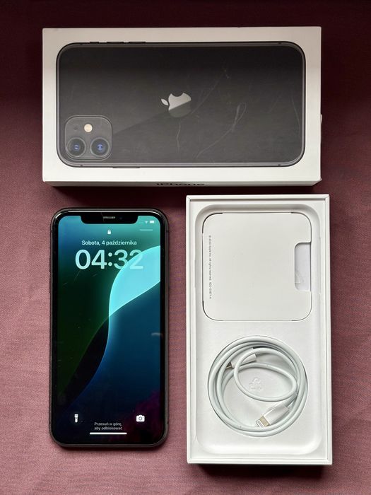 iPhone 11 64GB kondycja baterii 84%