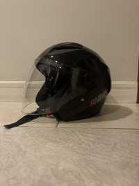 Kask marki rhino