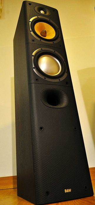 Colunas B&W 603 S3 150 W c/ novas um must em audiofilia