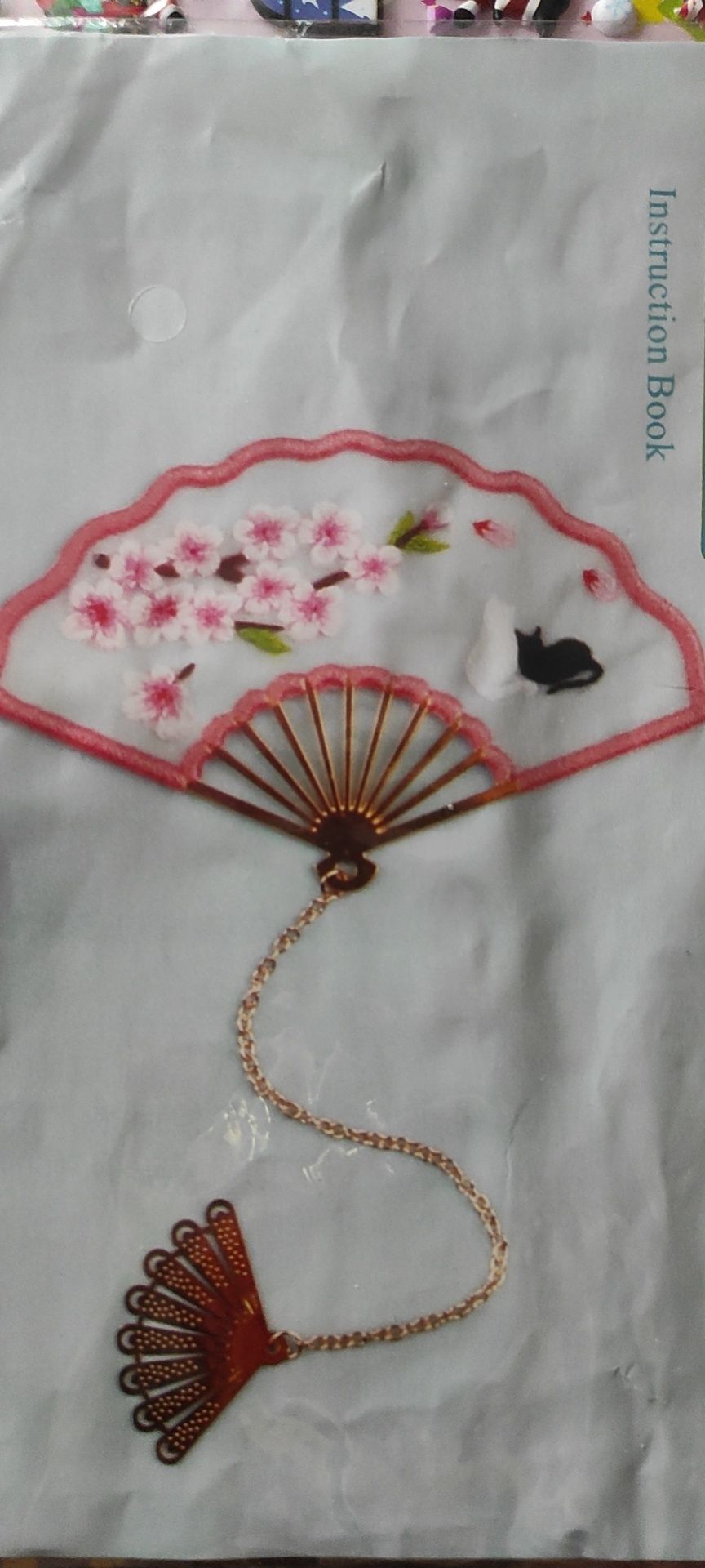 Wachlarz do zrobienia z sakurkami i kotkami. Hanami