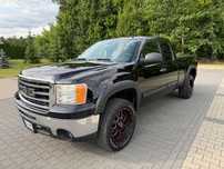 GMC Sierra 5.3 benzyna // 4x4//