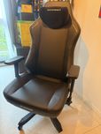 Fotel gamingowy DXRacer TANK czarny